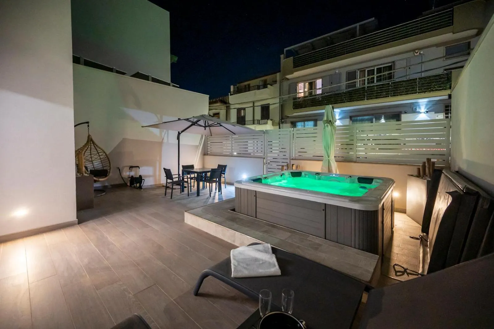 Mediterranea Suite - Siciliavacanza Avola 0*,